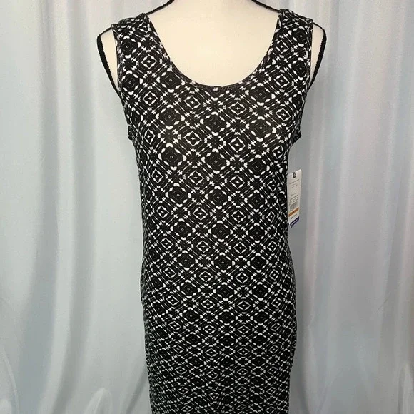 NWT Gaiam Stella Dress Cait Print in Black - size Medium - Picture 2 of 9